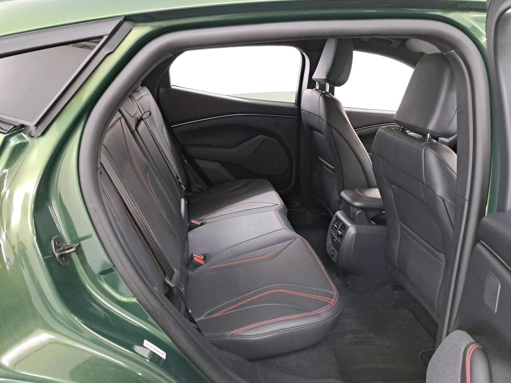 Foto 7 van Ford Mustang