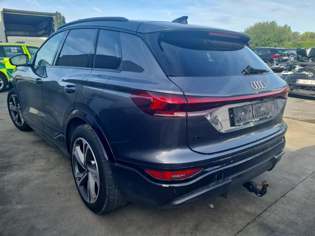 Foto 2 van Audi Q6 e-tron