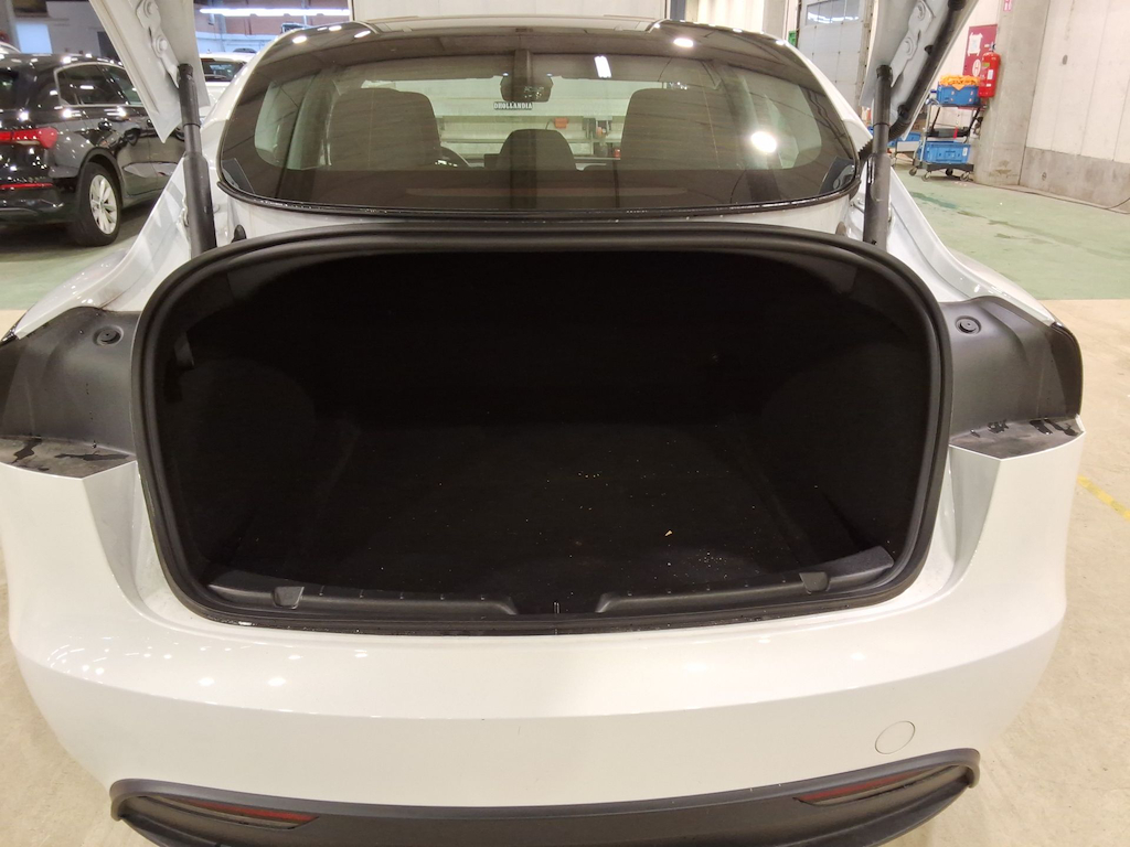 Foto 4 van Tesla Model 3