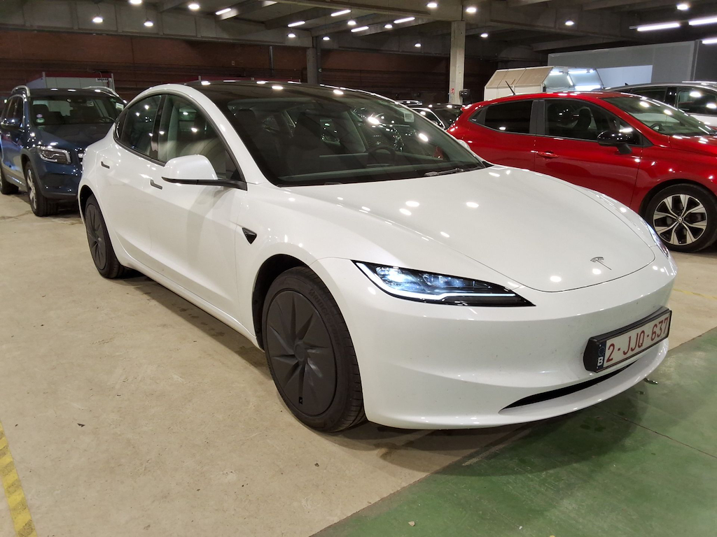 Foto 9 van Tesla Model 3