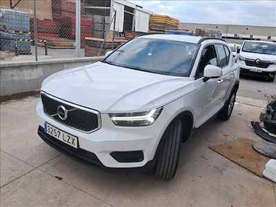 Kaufe VOLVO XC40 bei Ayvens Carmarket