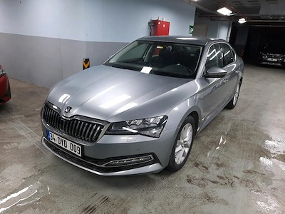 Ayvens Carmarket den SKODA SUPERB satın al