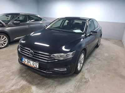 Buy VOLKSWAGEN PASSAT on Ayvens Carmarket