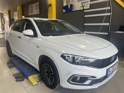 Buy FIAT Egea on Ayvens Carmarket