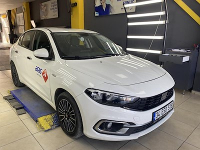 Buy FIAT Egea on Ayvens Carmarket