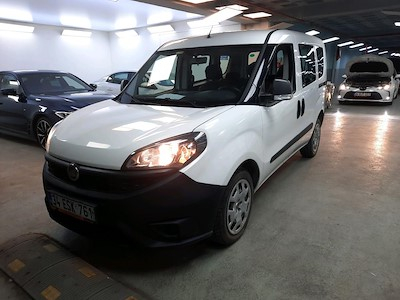 Comprar FIAT Doblo Combi en Ayvens Carmarket