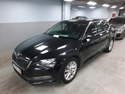 Achetez SKODA SUPERB sur Ayvens Carmarket