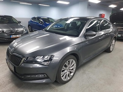 Ayvens Carmarket den SKODA SUPERB satın al