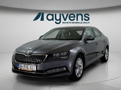 Ayvens Carmarket den SKODA SUPERB satın al