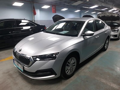 Ayvens Carmarket den SKODA OCTAVIA satın al