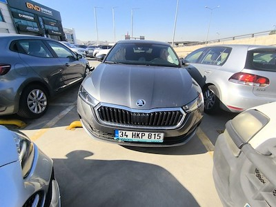 Ayvens Carmarket den SKODA OCTAVIA satın al