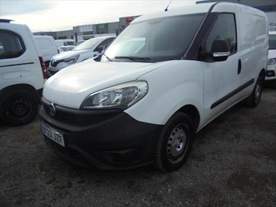 Kaufe FIAT DOBLO CARGO bei Ayvens Carmarket