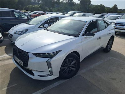 Osta [Merkki] [Malli] osoitteesta Ayvens Carmarket