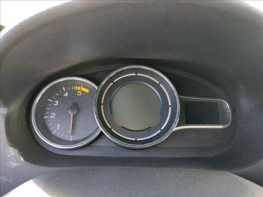 Renault Megane (E) Business dCi 110 eco2 **REVISAR PERITACION**