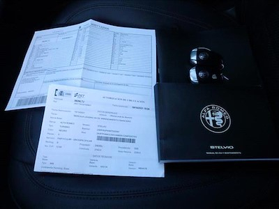 Achetez ALFA ROMEO STELVIO sur Ayvens Carmarket