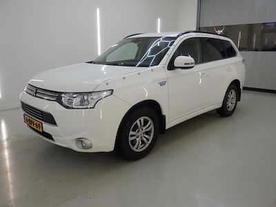 Comprar MITSUBISHI Outlander no Ayvens Carmarket