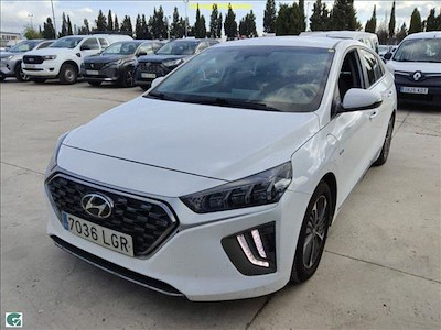 Osta [Merkki] [Malli] osoitteesta Ayvens Carmarket