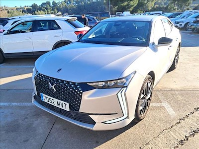 Kaufe DS AUTOMOBILES DS 4 bei Ayvens Carmarket