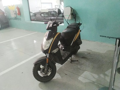 Acquista KYMCO AGILITY a Ayvens Carmarket