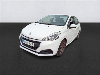 Compra PEUGEOT 208 en Ayvens Carmarket