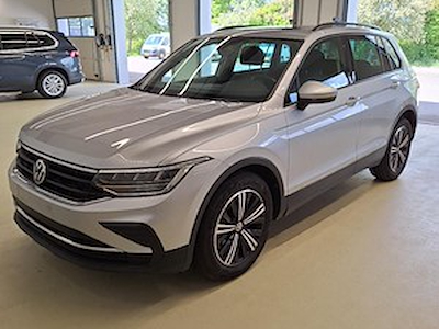 Kaufe VOLKSWAGEN TIGUAN 2.0 TDI 110KW SCR BMT D bei Ayvens Carmarket