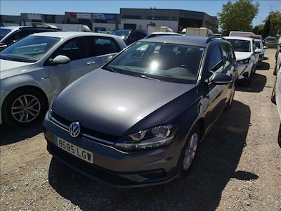 Compra VOLKSWAGEN GOLF en Ayvens Carmarket