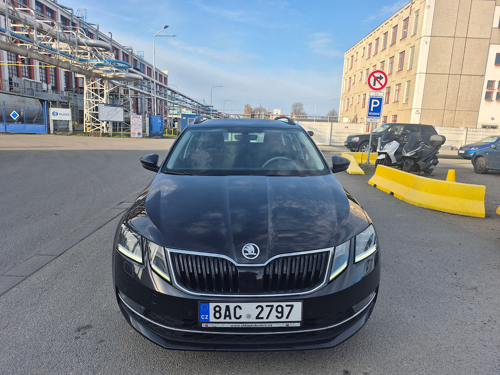 Skoda Octavia 2.0 TDI 110kW DSG Style Combi