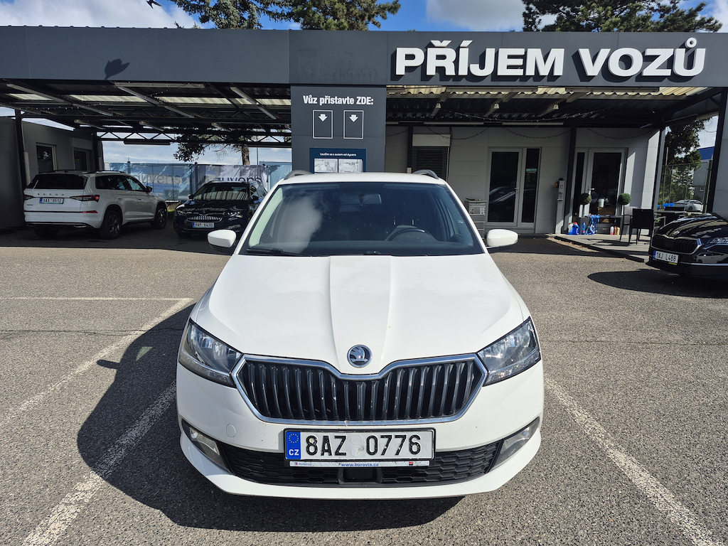 SKODA Fabia  1.0 TSI 70kW Ambition Combi Tour