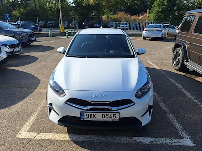 Buy KIA Ceed  on Ayvens Carmarket