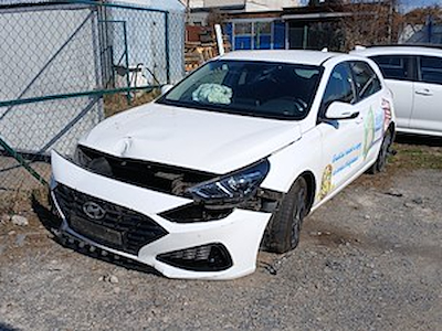 Kupi HYUNDAI i30 III na Ayvens Carmarket