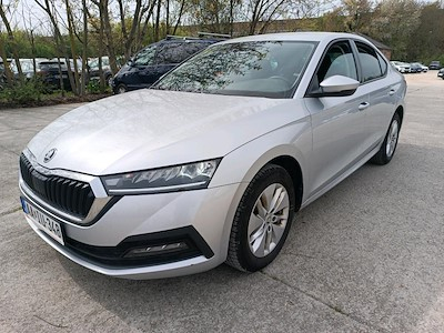 Osta [Merkki] [Malli] osoitteesta Ayvens Carmarket