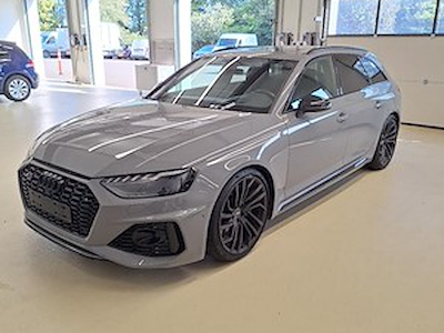 Kaufe AUDI RS4 AVANT 2.9TFSI QUATTRO bei Ayvens Carmarket