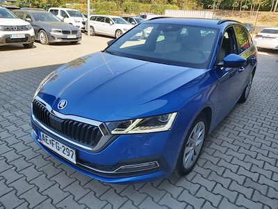 Ayvens Carmarket den SKODA Octavia Combi HYBRID satın al