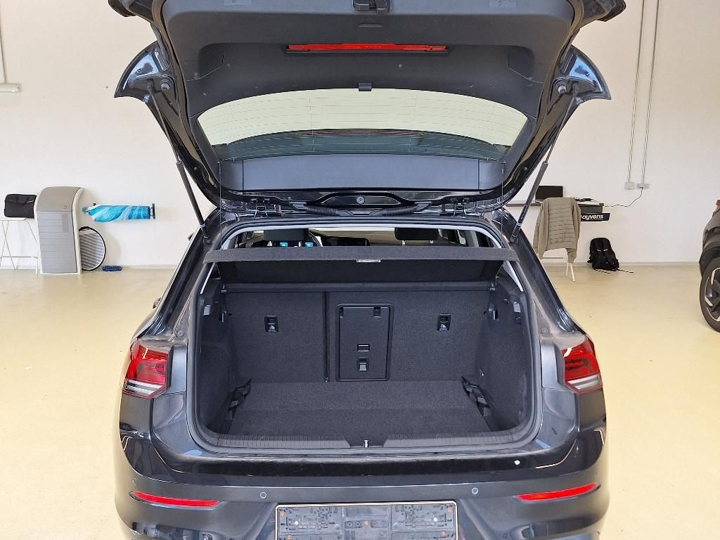 Volkswagen Golf VIII 1.0 TSI LIFE 110 CV GPS, Camera
