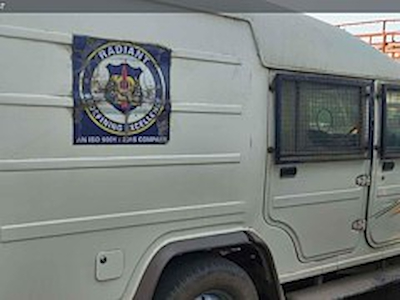 Achetez MAHINDRA BOLERO CAMPER 2WD PS sur Ayvens Carmarket