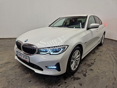 Cumpara BMW SERIA 3 prin Ayvens Carmarket