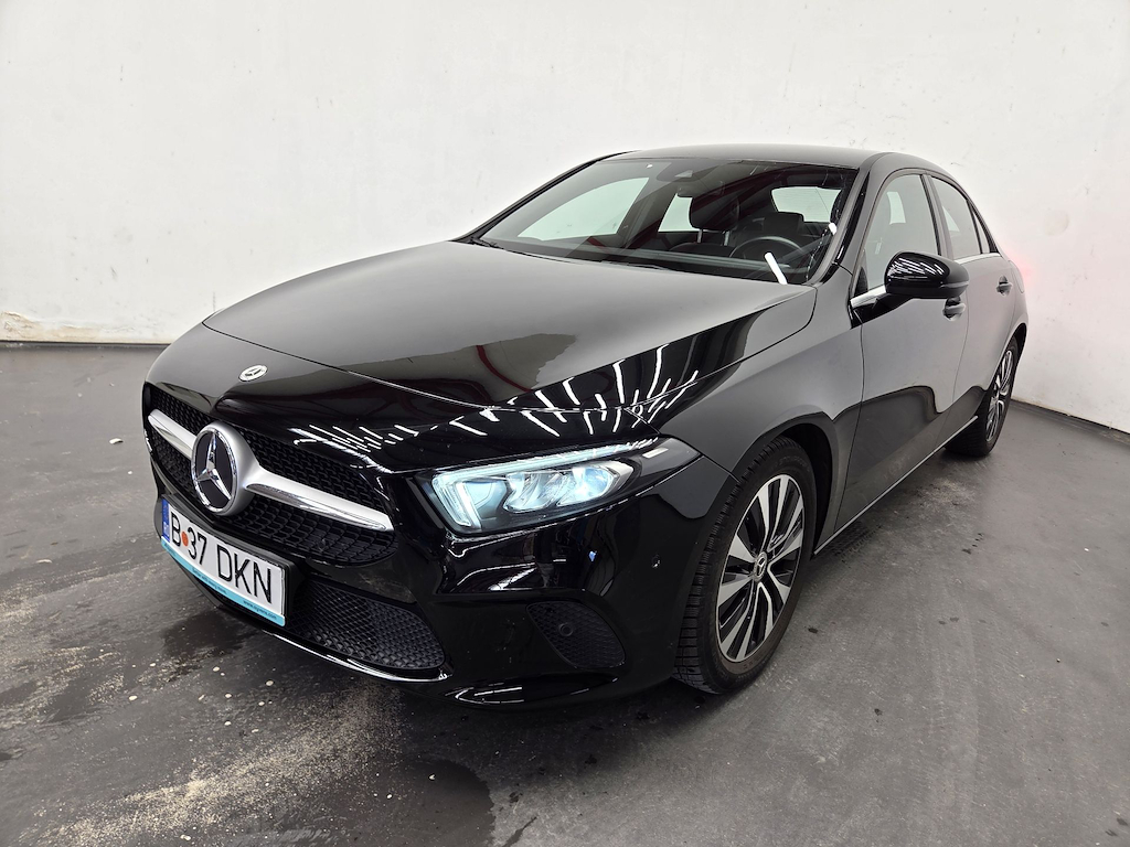 Mercedes-Benz A CLS  CLS  220d 190cp