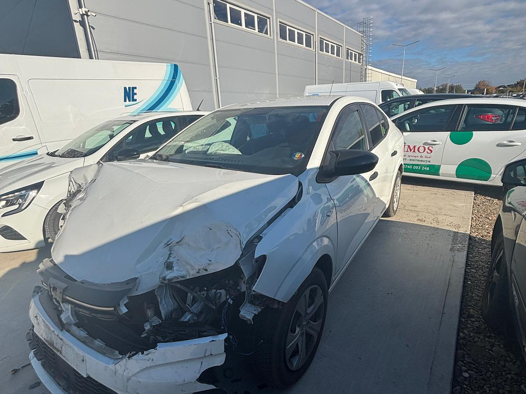 Dacia Logan 1.0 TCE 90HP ESSENTIAL