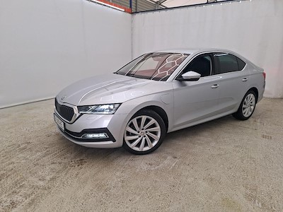 Buy SKODA OCTAVIA on Ayvens Carmarket