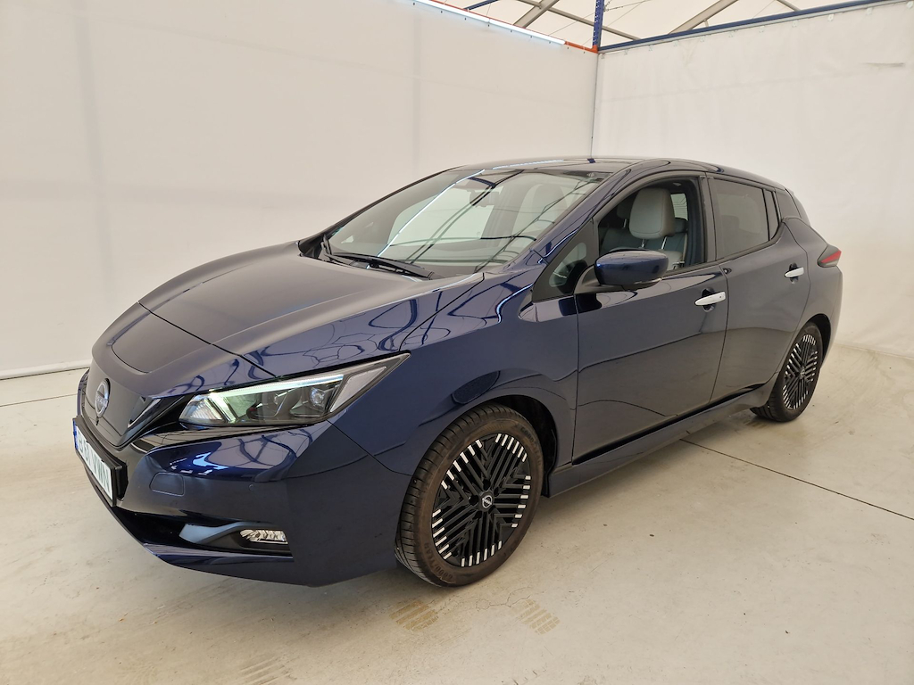 Nissan Leaf 40KWH 150HP N-C N-CONNECTA