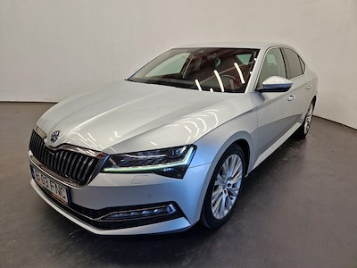 Buy SKODA SUPERB on Ayvens Carmarket