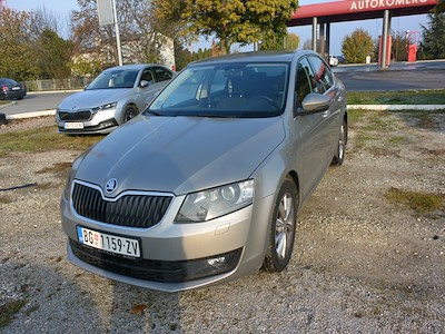 Cumpara SKODA OCTAVIA prin Ayvens Carmarket