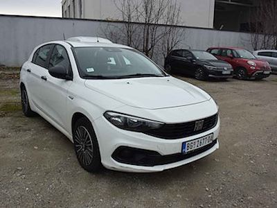 Acquista FIAT TIPO a Ayvens Carmarket