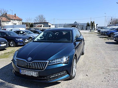Achetez SKODA SUPERB COMBI sur Ayvens Carmarket