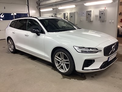 Köp VOLVO V60 på Ayvens Carmarket