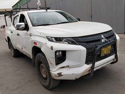 Kupi MITSUBISHI L200 GLX HP 2.4 TD M na Ayvens Carmarket