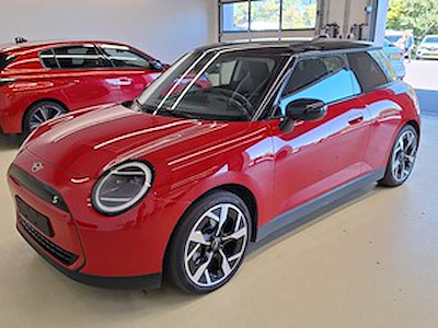 Kaufe MINI COOPER 54KWH COOPER SE bei Ayvens Carmarket