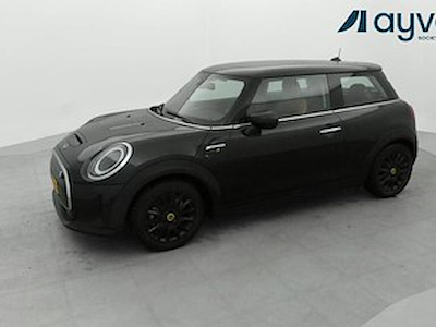 Kaufe MINI MINI 32.6 KWH COOPER SE bei Ayvens Carmarket