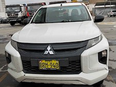 Buy MITSUBISHI L200 GLX HP 2.4 TD M on Ayvens Carmarket