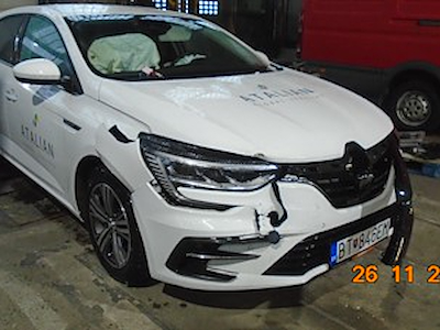 Buy RENAULT Megane IV on Ayvens Carmarket